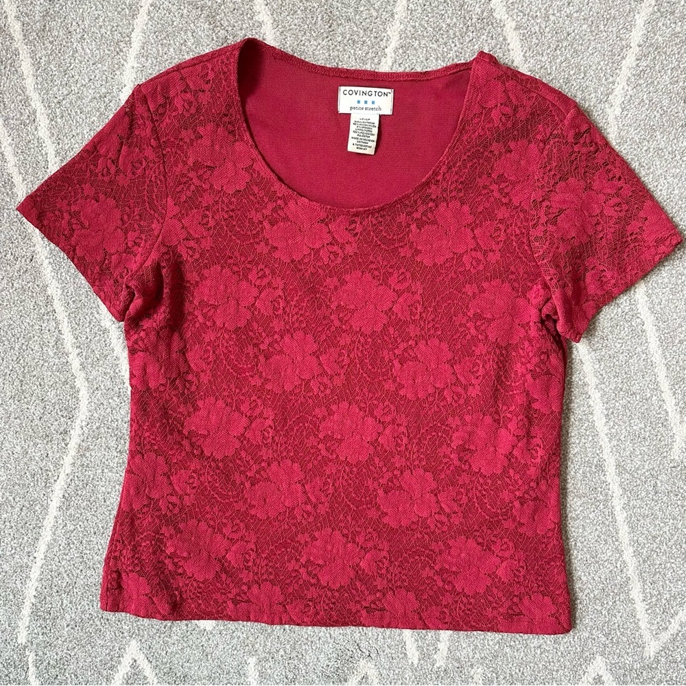 Covington Red Stretch Lace Short Sleeve Blouse